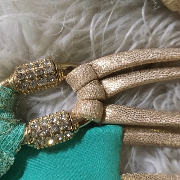 COPY - Beach Bunny MADAGASCAR GLAM MiNT trying to find M? - Picture 6 of 6